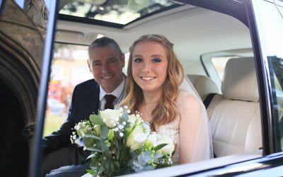 St Michael’s church in Camberley wedding photography || Dave & Abby