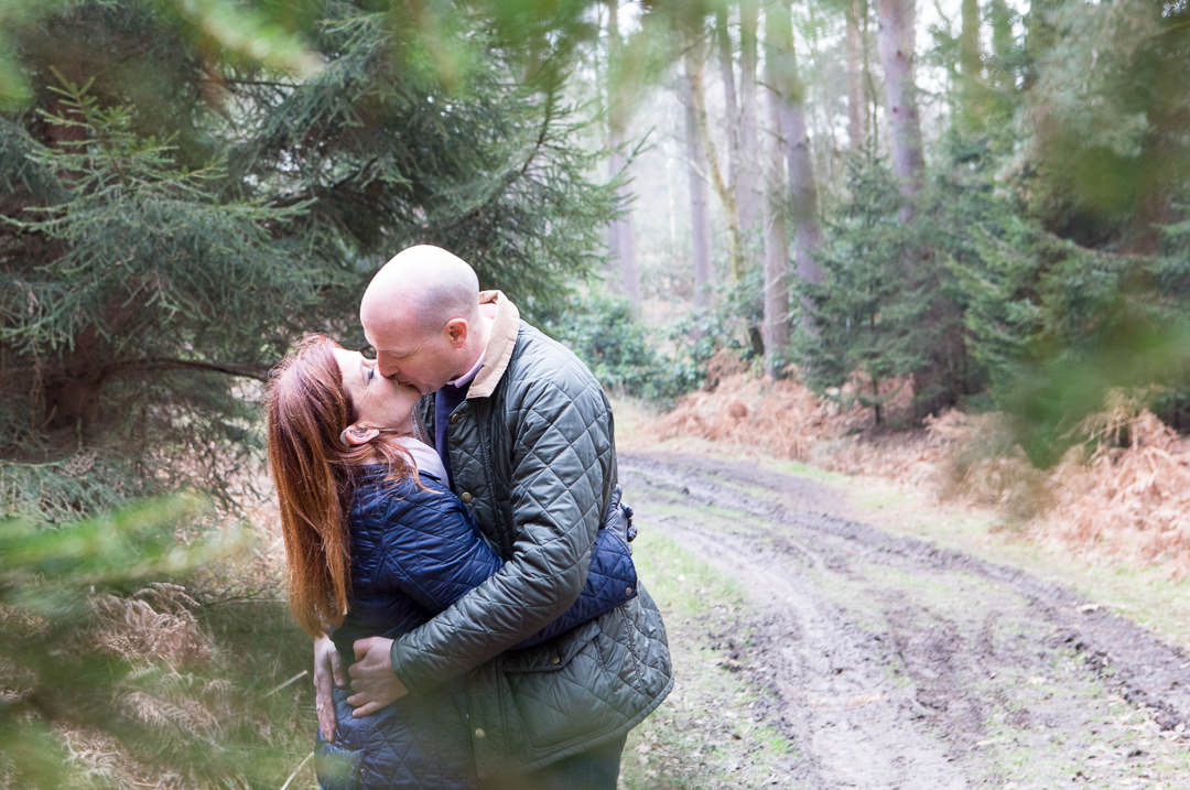 couple engagement photography session in Swinley woods near Bagshot