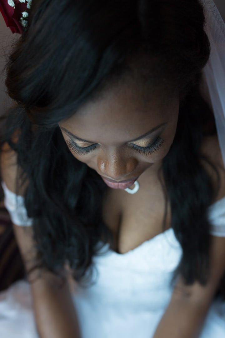Shot from above of the bride's makeup before she leaves the hotel